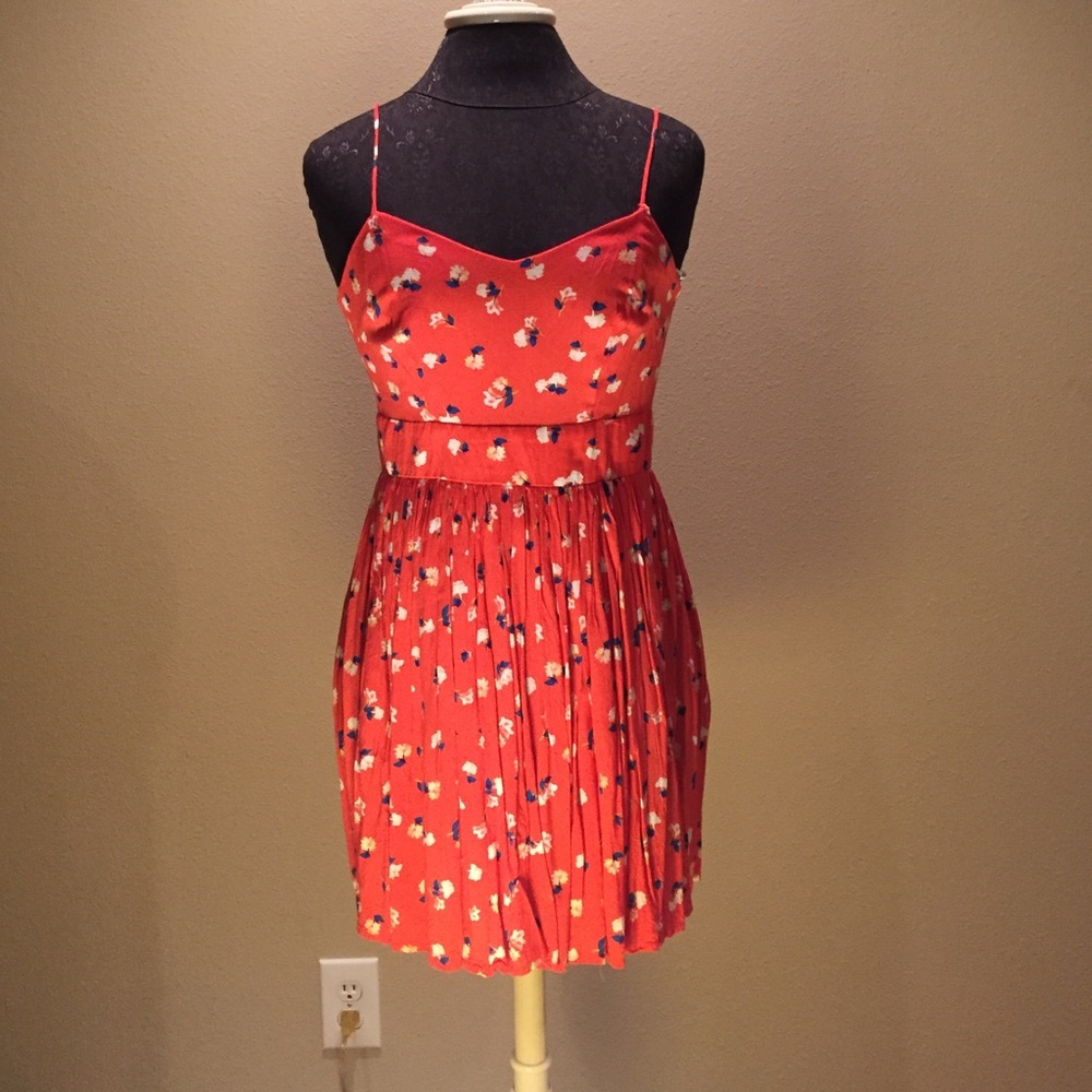 ❤️ Adorable Orange Floral Dress with Pockets ❤️
